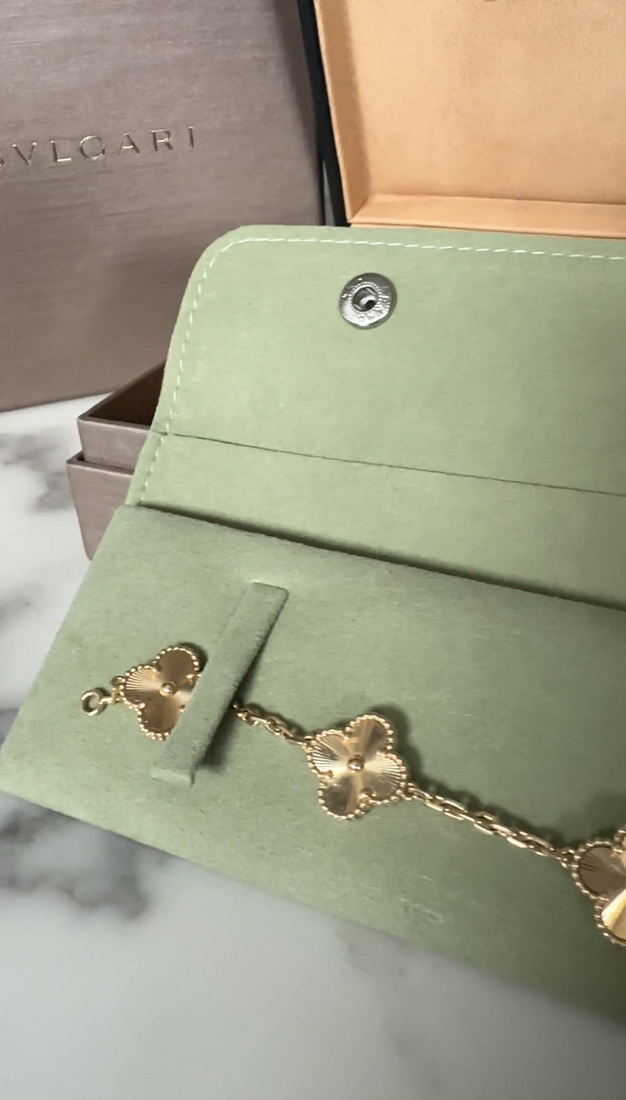 Van Cleef & Arpels 18k Yellow Gold Vintage Alhambra 5 motifs Bracelet