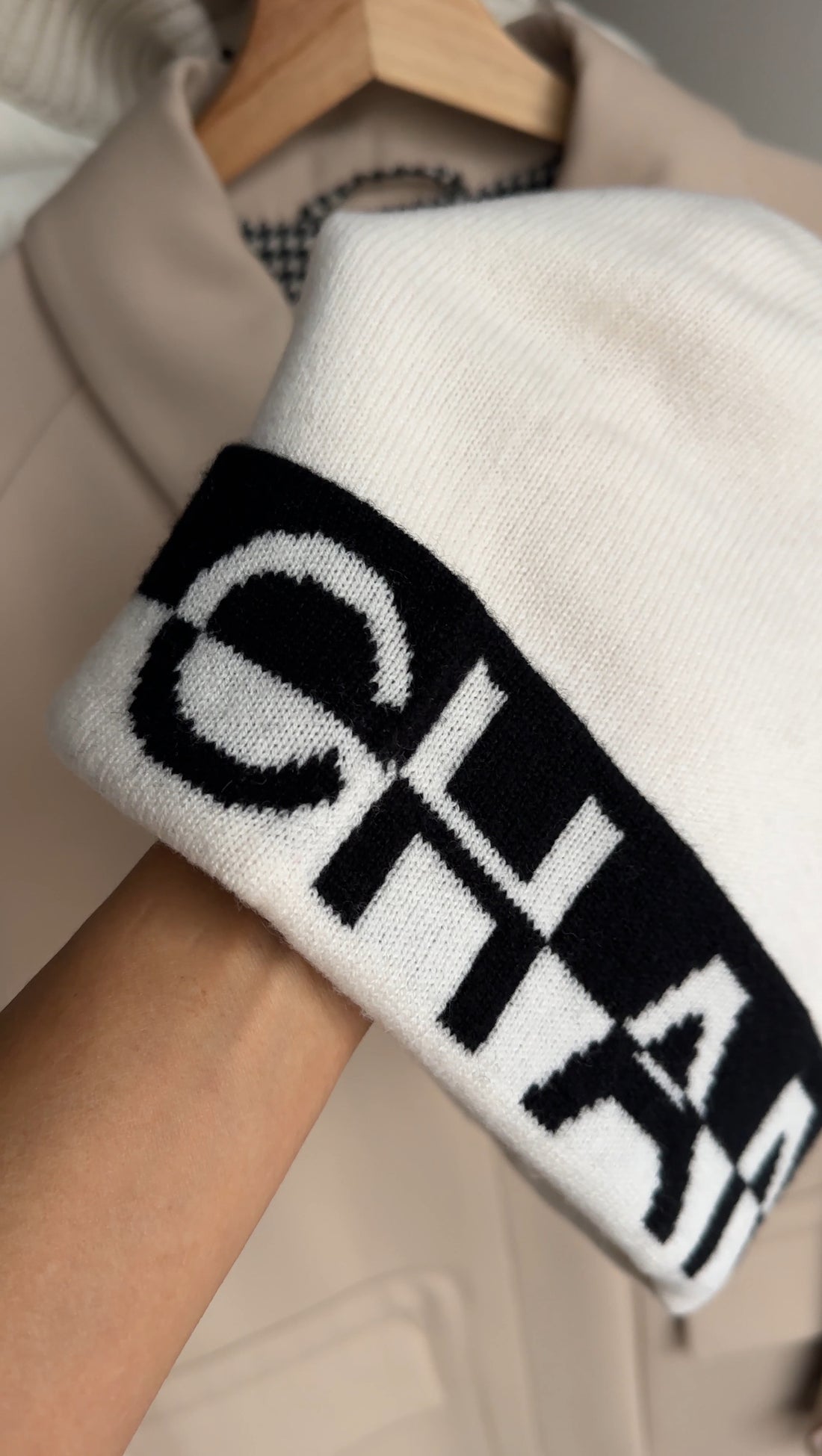 Chanel White and Black Logo Knit Cashmere Beanie Hat