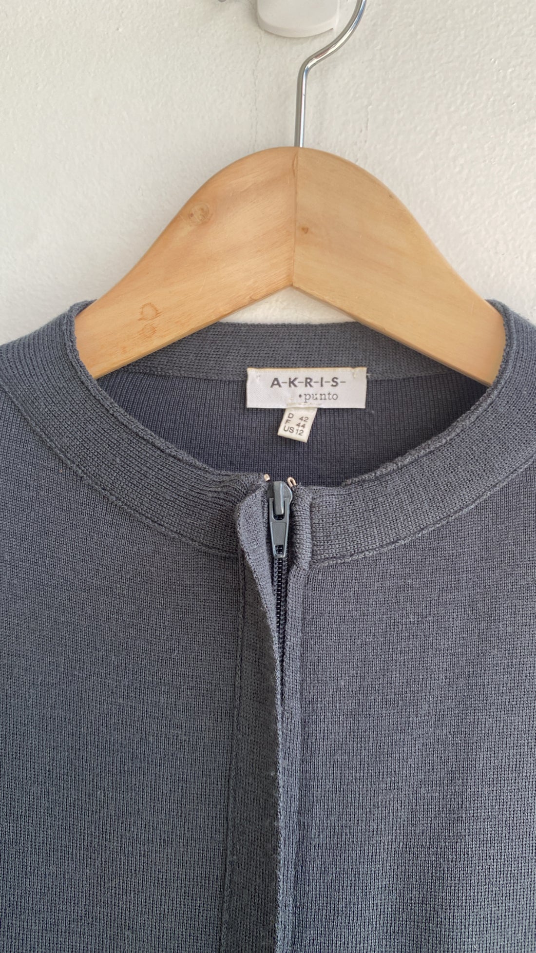 Akris Punto Wool Zip Cardigan