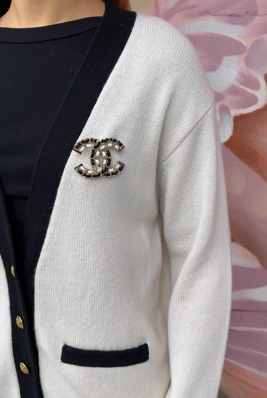 Chanel 22A Large Black and White Leather Woven Goldtone CC Brooch