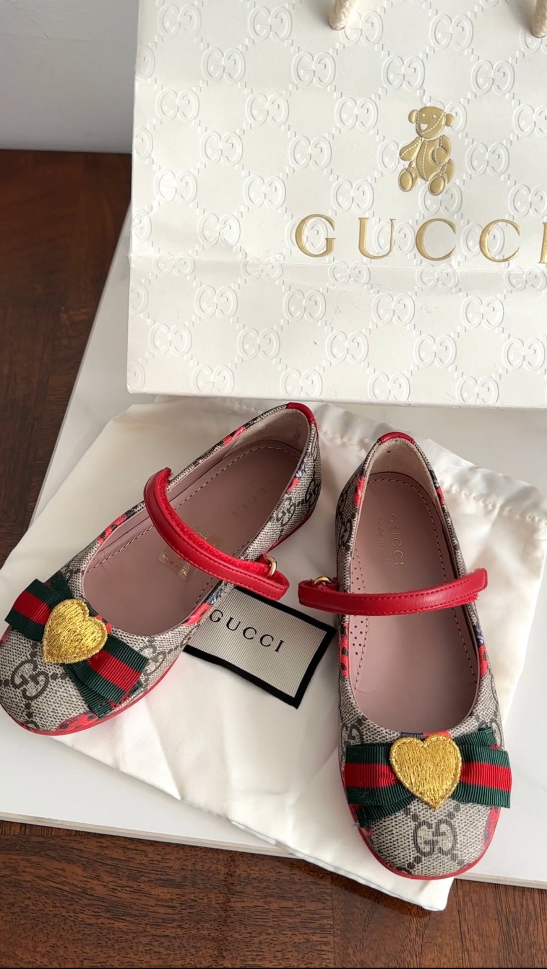 Gucci Kids Monogram Supreme Ladybug Heart Shoes - 25 / 8.5