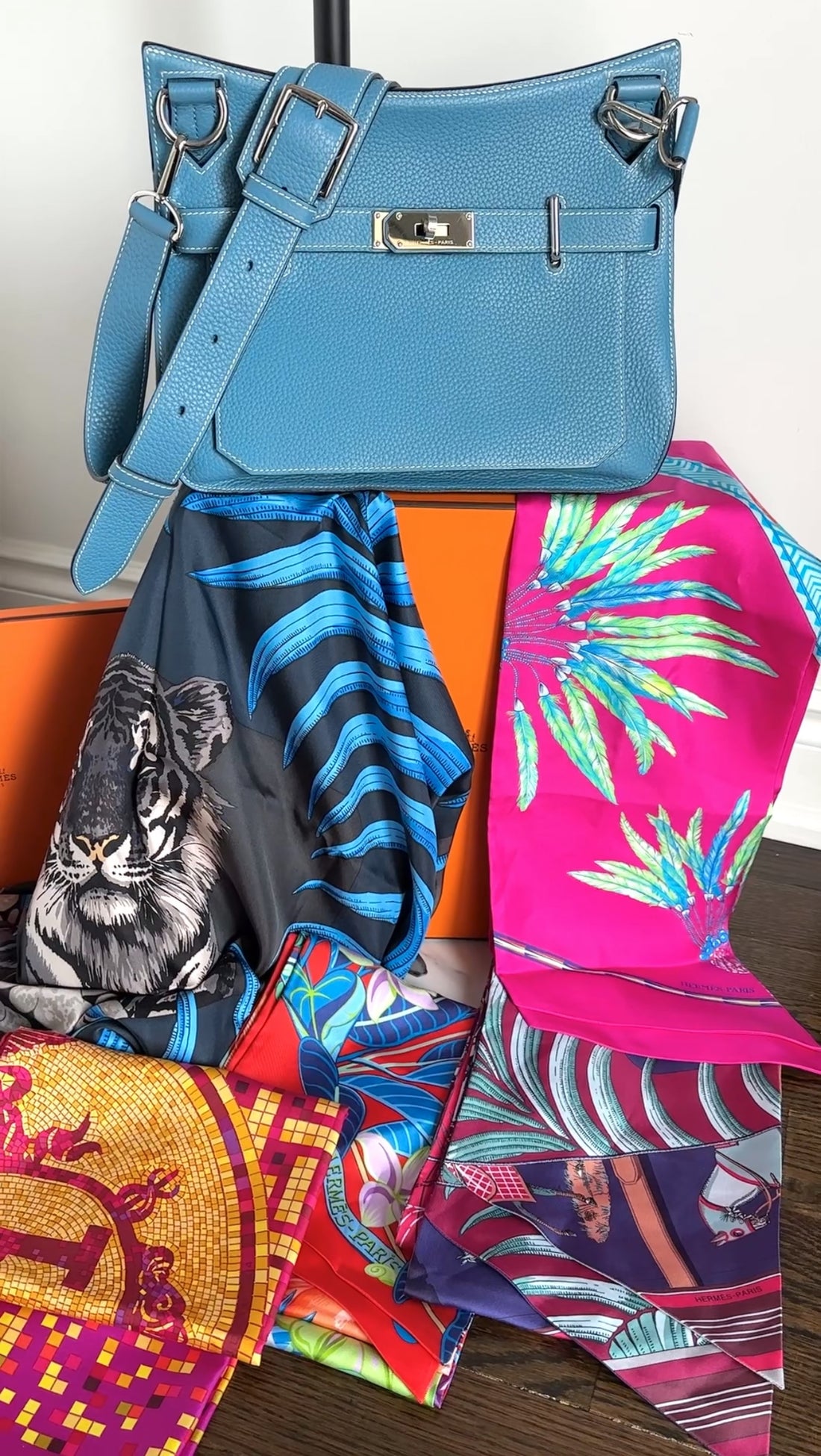 Hermes Silk Twill 140cm Giant Shawl Scarf Tigre Royal Blue Graphite, Beige