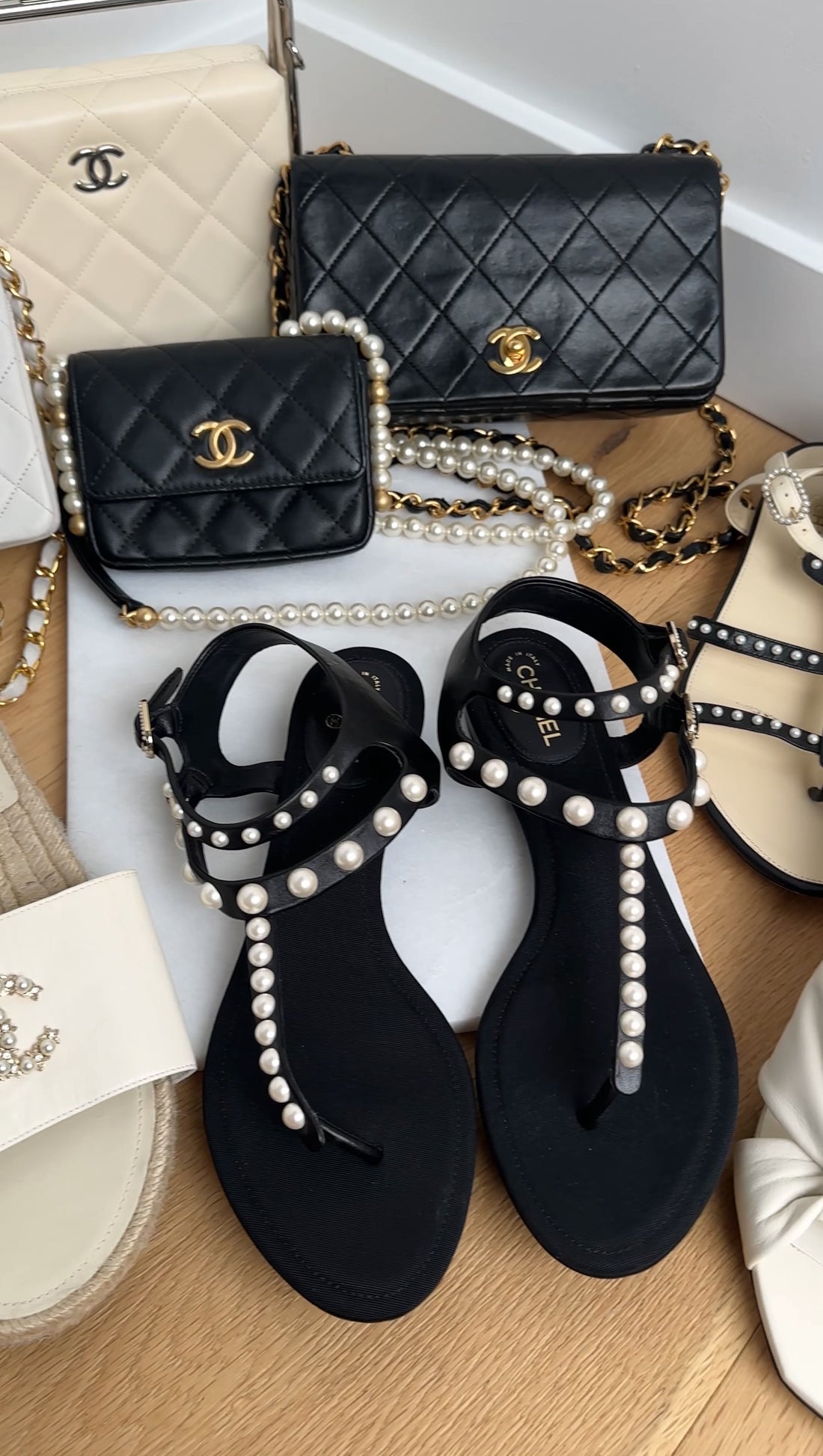 Chanel Black About Pearls Mini Card Holder on Strap