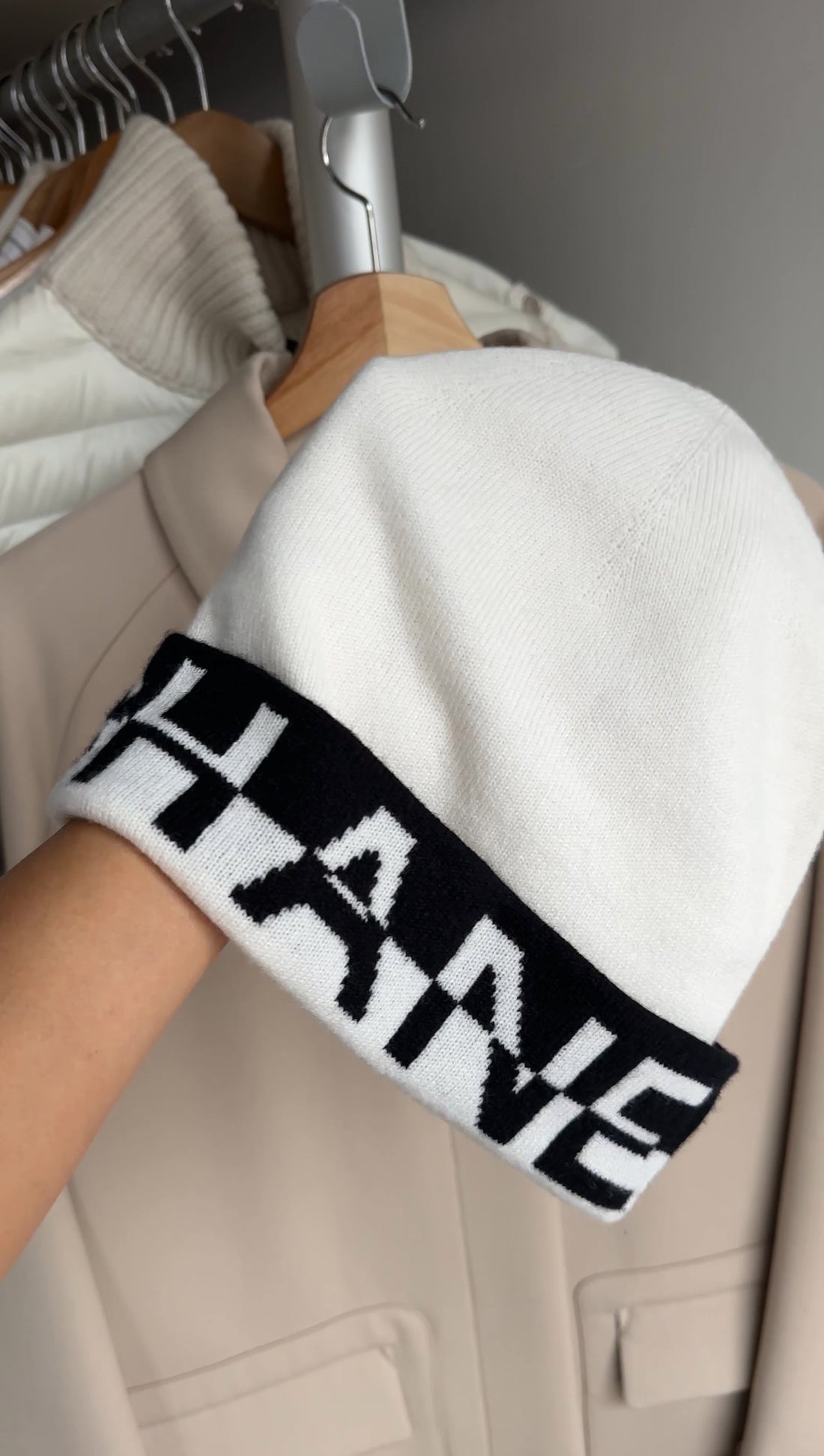 Chanel White and Black Logo Knit Cashmere Beanie Hat