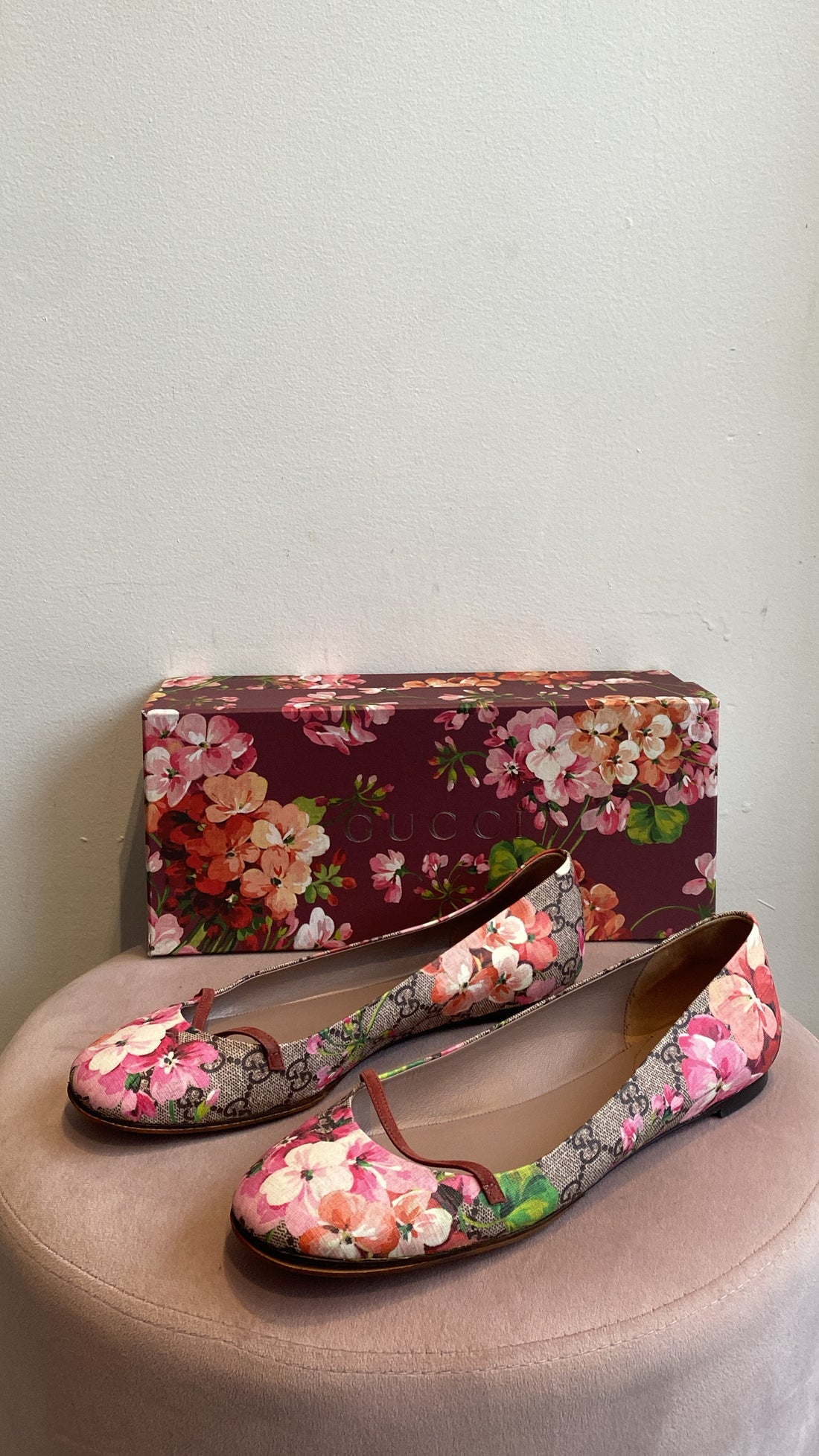 Gucci Floral Print Flats