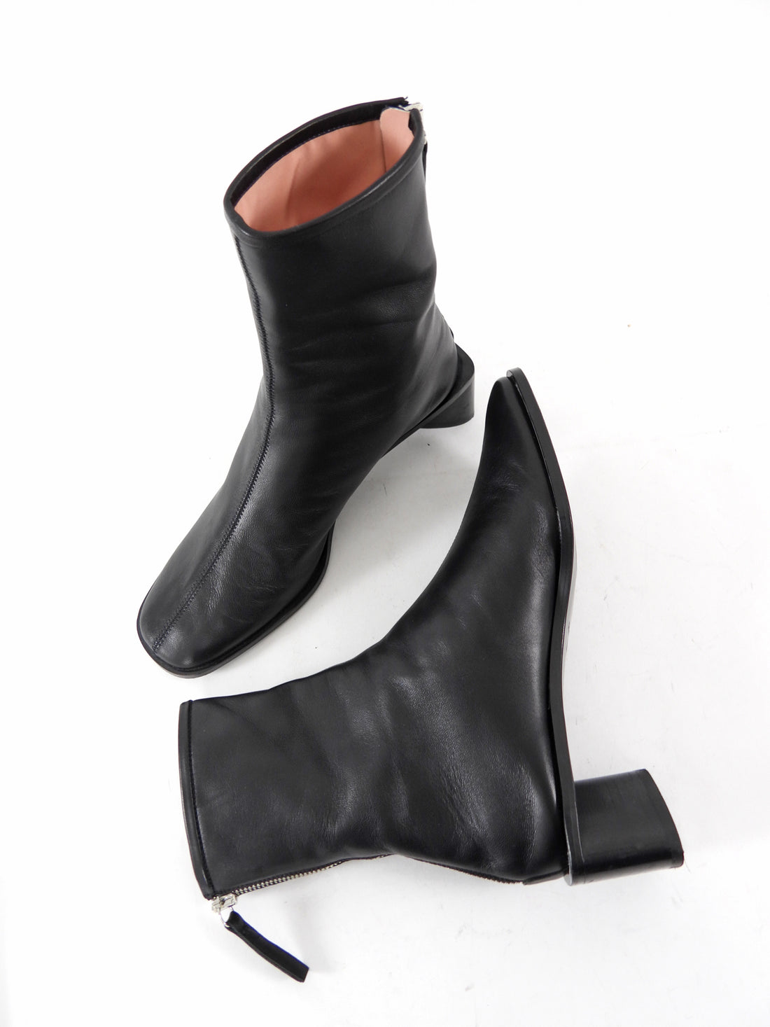 Acne Studios Black Leather Soft Bertine Ankle Boots - 37