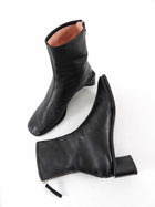 Acne Studios Black Leather Soft Bertine Ankle Boots - 37