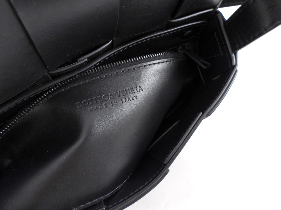 Bottega Veneta Black Woven Leather Medium Cassette Bag