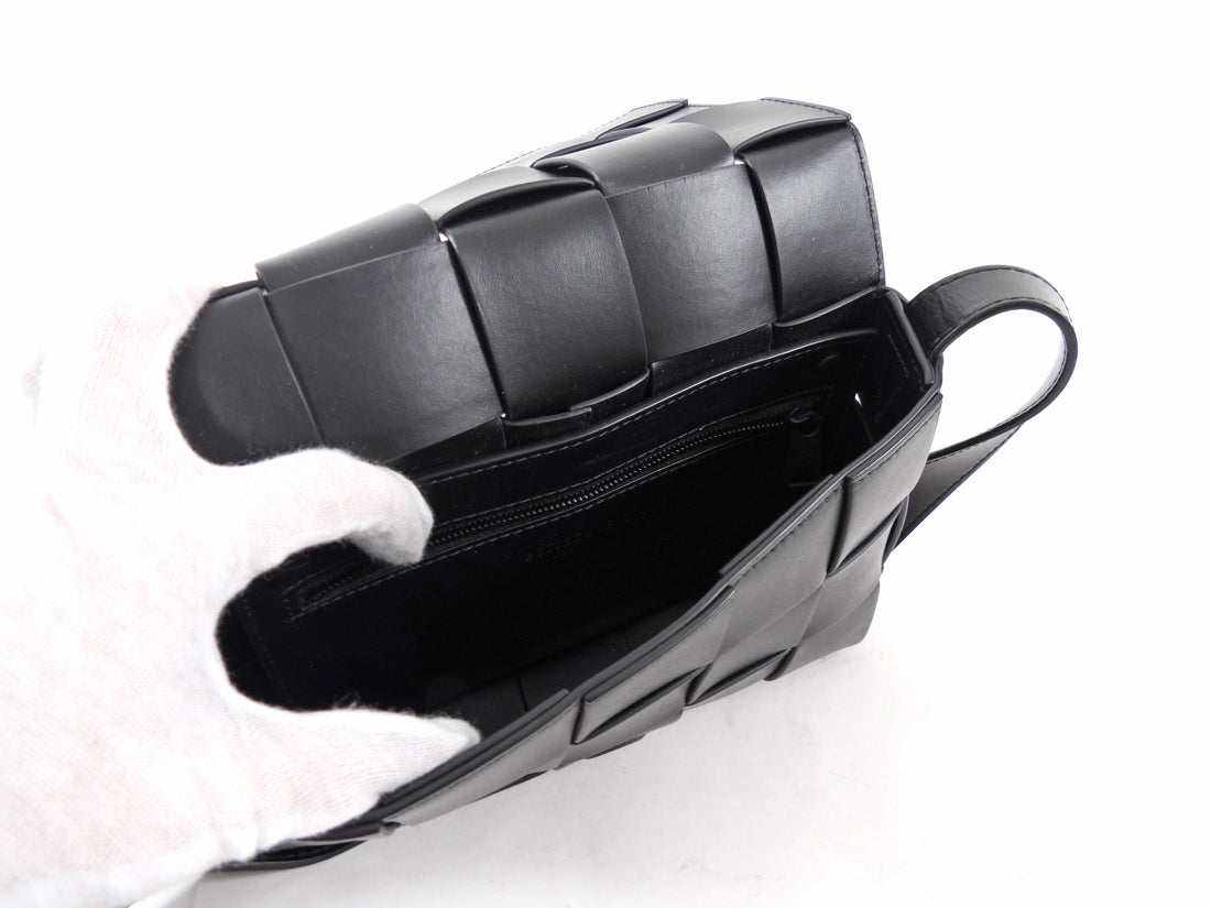 Bottega Veneta Black Woven Leather Medium Cassette Bag