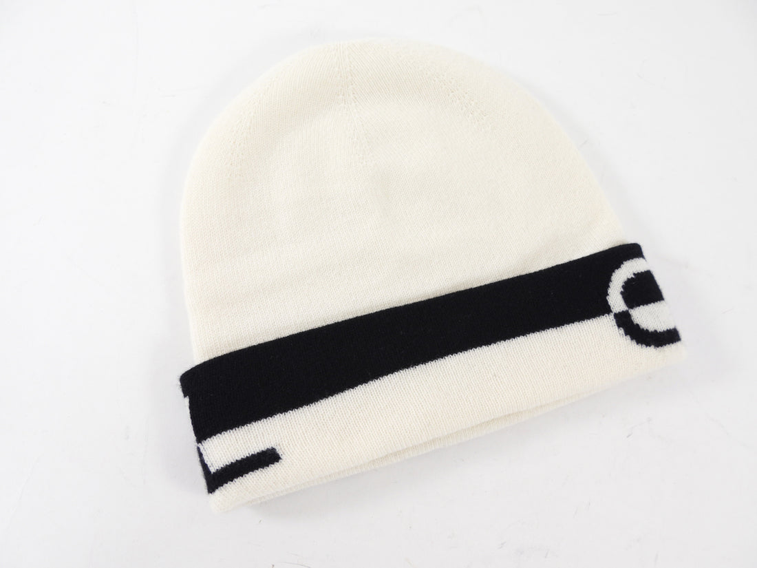 Chanel White and Black Logo Knit Cashmere Beanie Hat