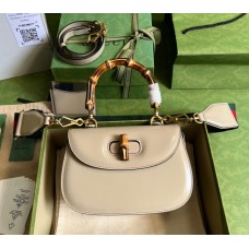 Gucci Bamboo 1947 Small Top Handle Bag GU675797L-oatmeal