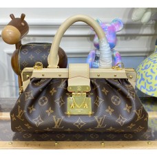 Louis Vuitton Monogram Clutch M46544