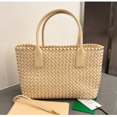 Bottega Veneta Medium Cabat B608810-oatmeal