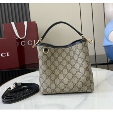 Gucci GG Emblem small bucket bag GU815118-black