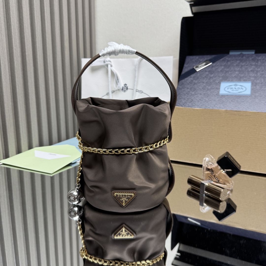 Prada-Petit-Sac-Noir-Mini-Gray-Nylon-Bucket-Shoulder-Bag-1BE088-14x20x15CM